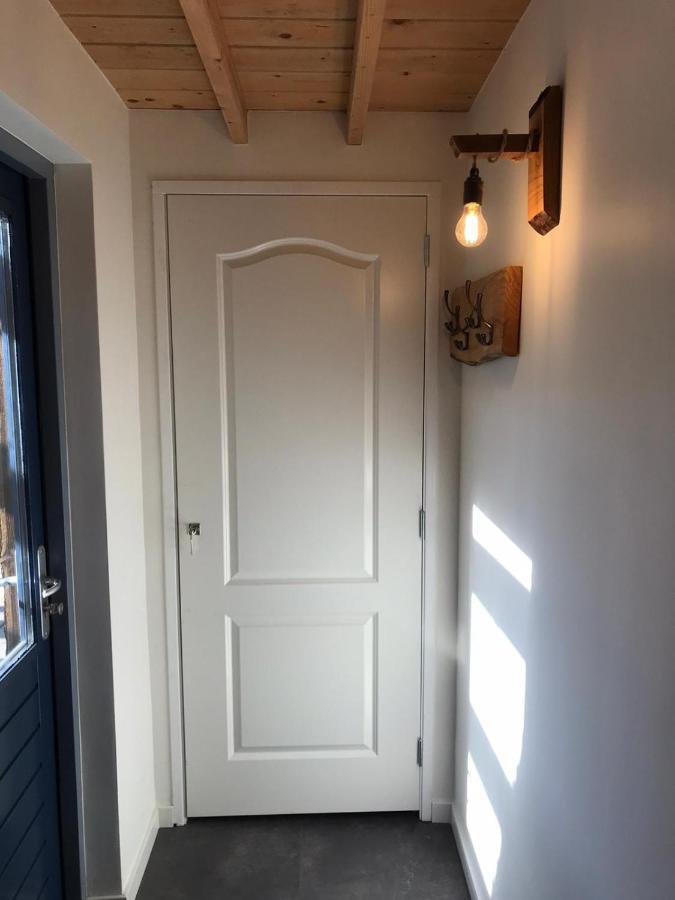 Heerlijk Huisje Vlakbij De Duinen Van Oostvoorne Eksteriør bilde